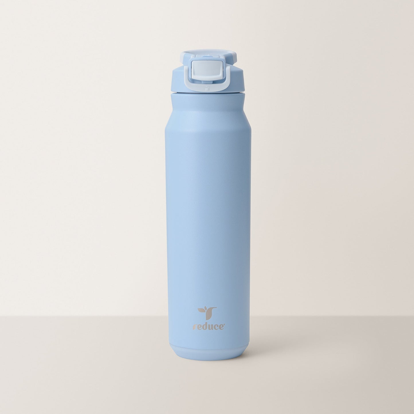 hydrate-pro-32oz-l5 HydratePro_32oz_Glacier-1_11f6f49d-b0c4-4440-8572-23bbb07fa7af.jpg